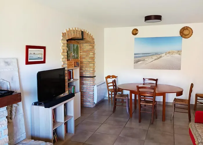 Maison De La Famille Et Des Amis